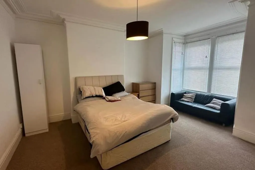 Two Bedroom Flat Close To Newcastle City Centre 아파트 뉴캐슬어폰타인
