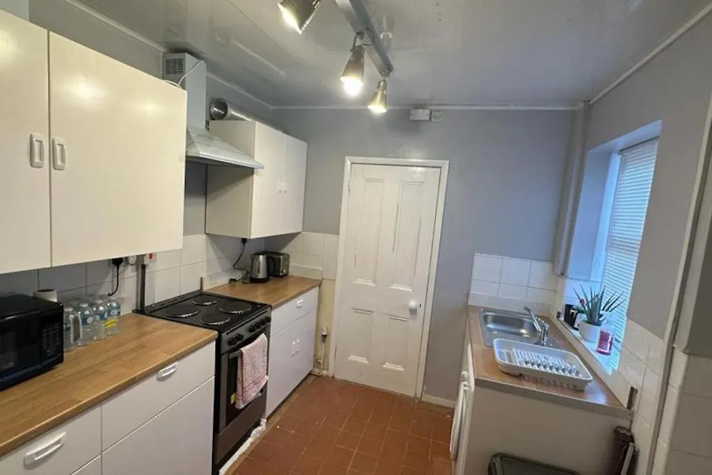 Two Bedroom Flat Close To Newcastle City Centre 영국
